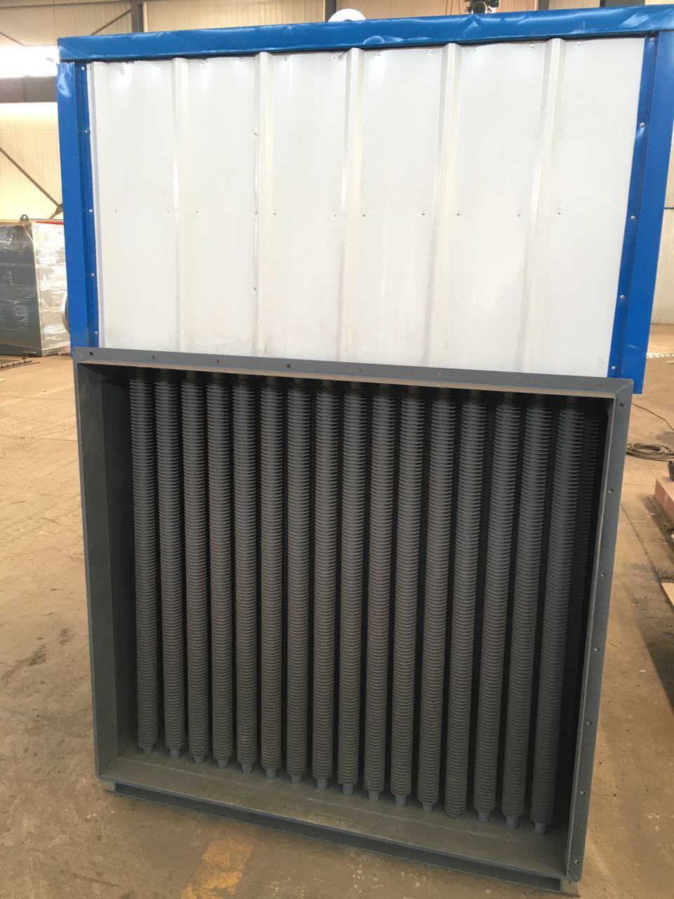 Boiler finned tube type economizer